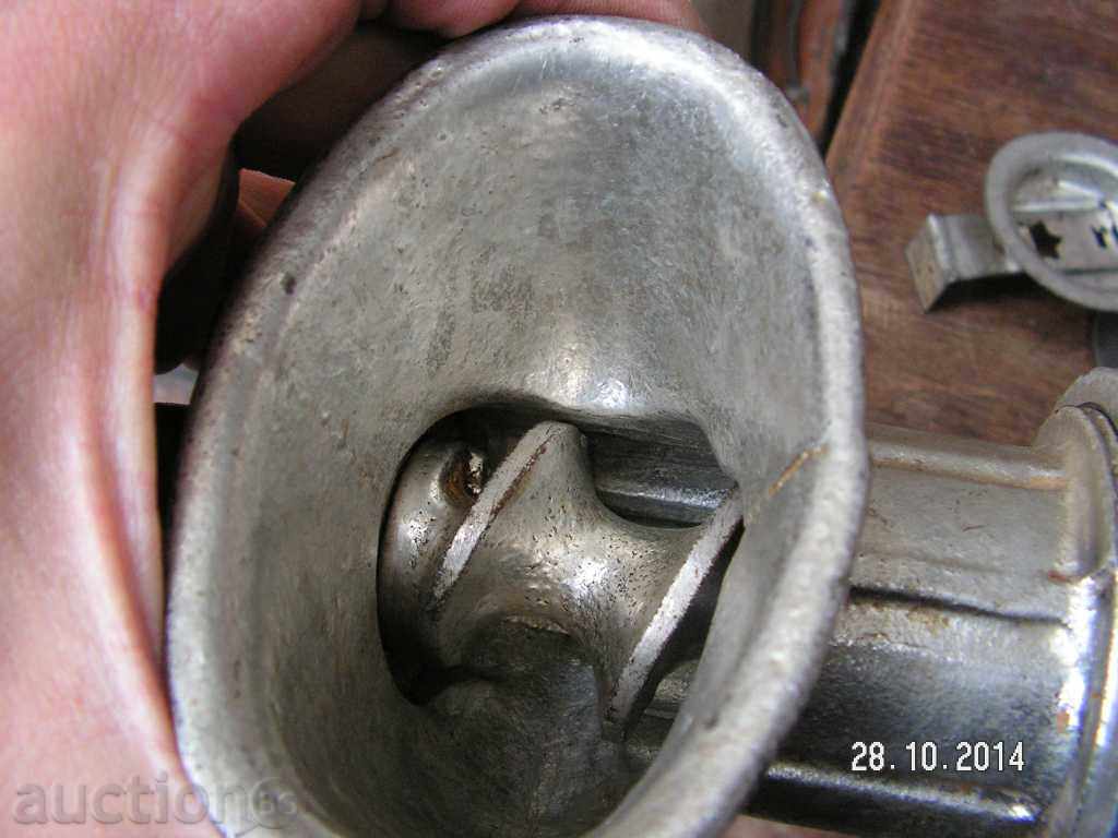 4137. MEAT MILK MACHINE USSR - 6 4137. MEAT MILK MACHINE USSR - 6