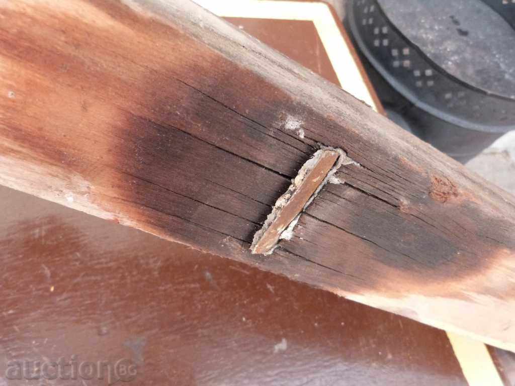 4423. GOLDEN OLIVE WOOD RENDE - 6 4423. GOLDEN OLIVE WOOD RENDE - 6