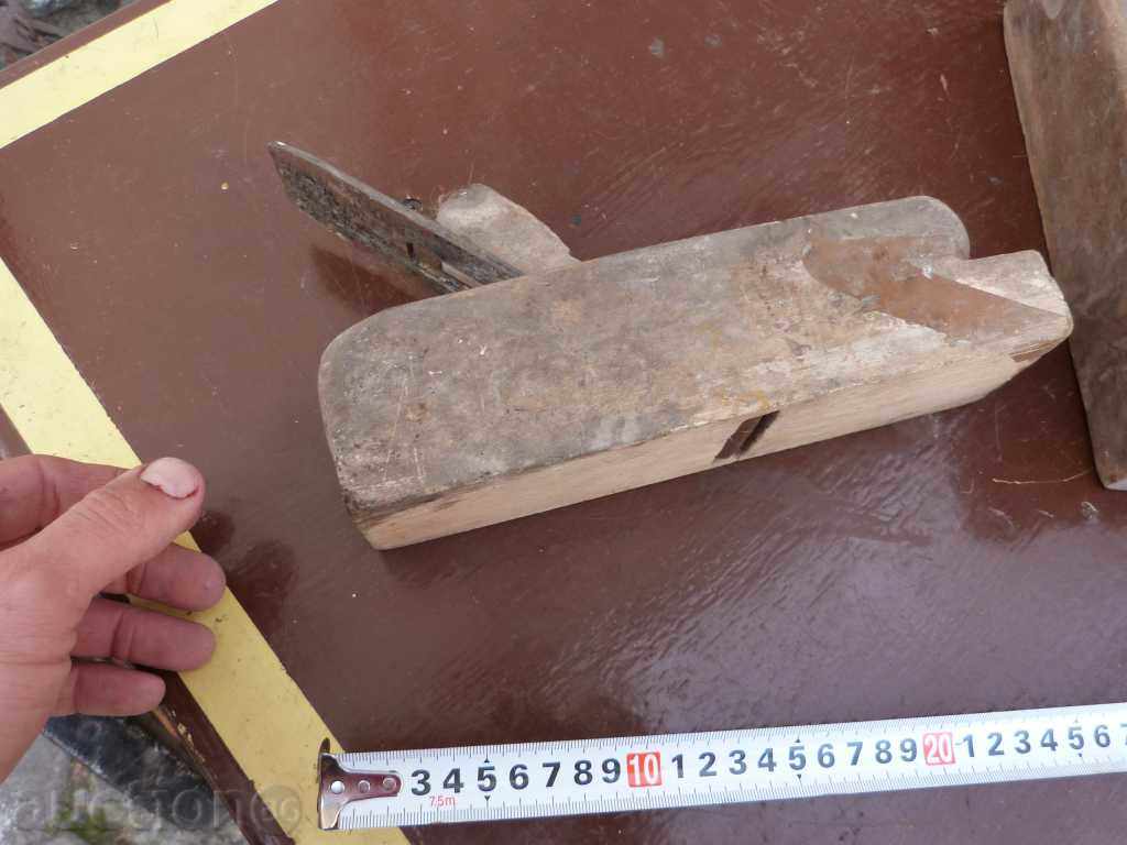 4424. OLIVE WOOD RENDE with price 7.00 BGN | € 3.58 4424. OLIVE WOOD RENDE with price 7.00 BGN | € 3.58