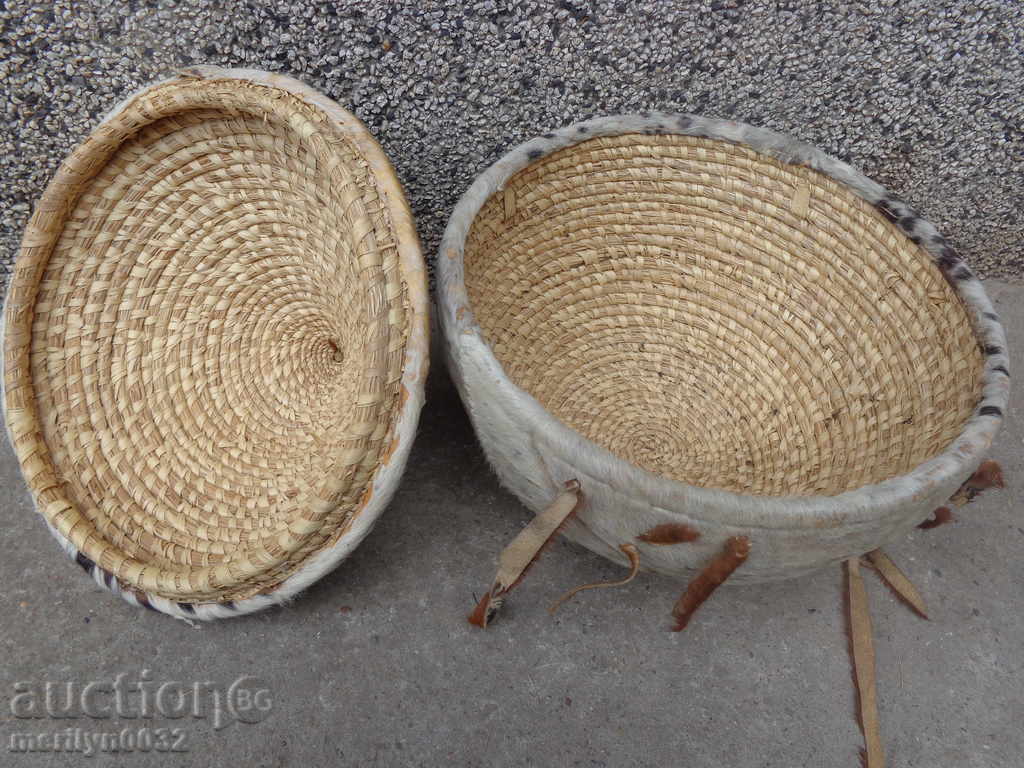 Auction Old knit pan pan lid basket with goat leather basket Auction Old knit pan pan lid basket with goat leather basket