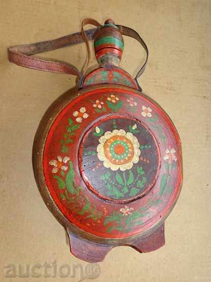 Auction An old vase, a bugle, a wooden pavement, a wooden one Auction An old vase, a bugle, a wooden pavement, a wooden one