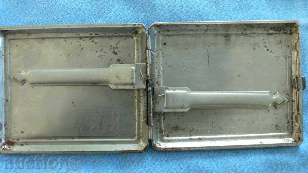 STARA TABAKAERA with price 10.00 BGN | € 5.11 STARA TABAKAERA with price 10.00 BGN | € 5.11