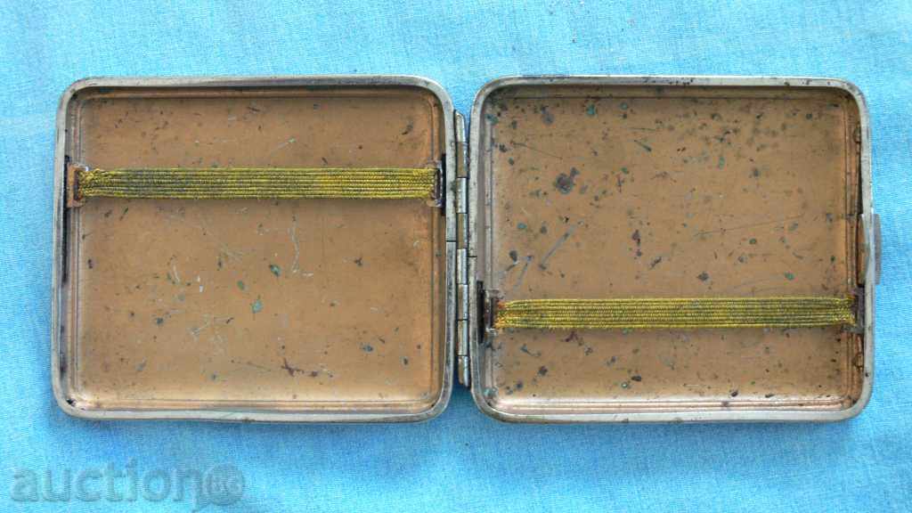 STARA TABAKAERA with price 10.00 BGN | € 5.11 STARA TABAKAERA with price 10.00 BGN | € 5.11