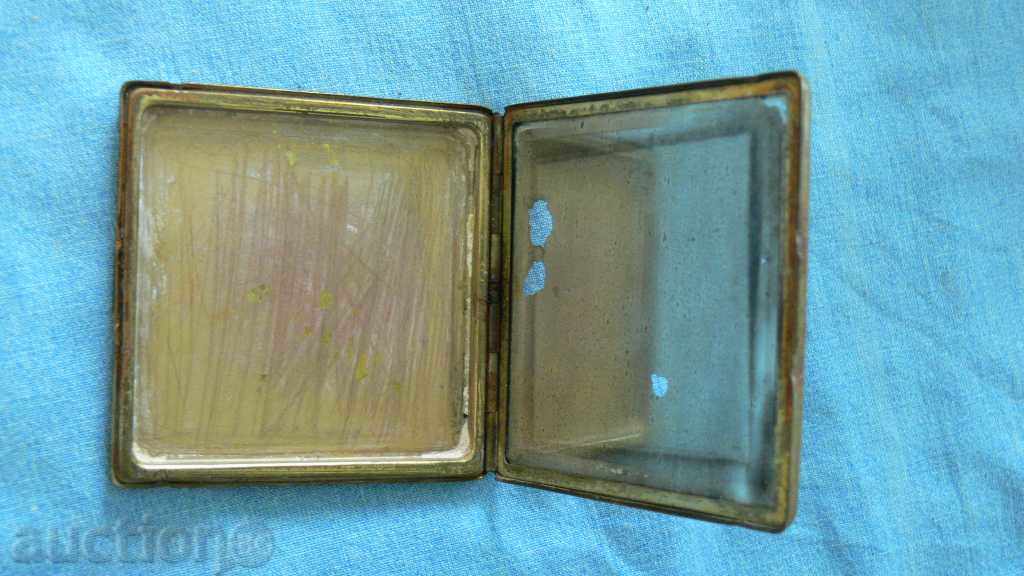 STARA PUDIERA with price 10.00 BGN | € 5.11