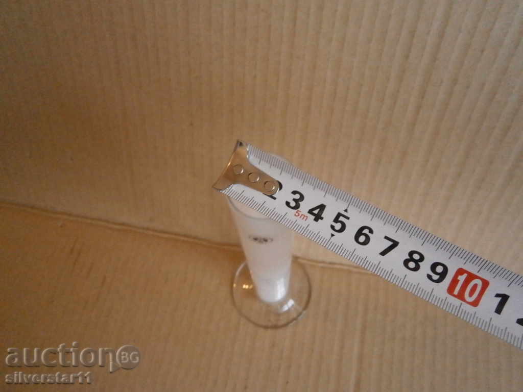 Delivery of flask MISCELLANEOUS, ELEVATOR GLASS Delivery of flask MISCELLANEOUS, ELEVATOR GLASS