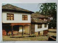 село Боженци изглед стари къщи