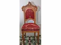 Old wooden chair with beautiful carving 2
