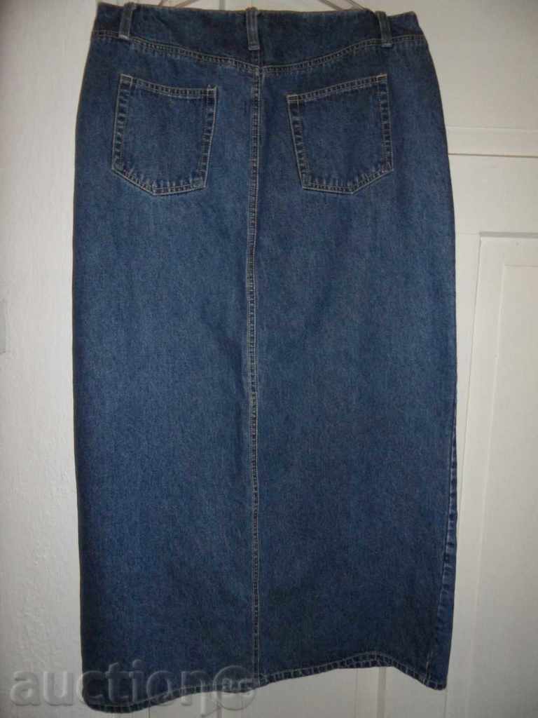 GREY JEWEL cu 2 buzunare în spate cu preț 29.00 BGN | € 14.83