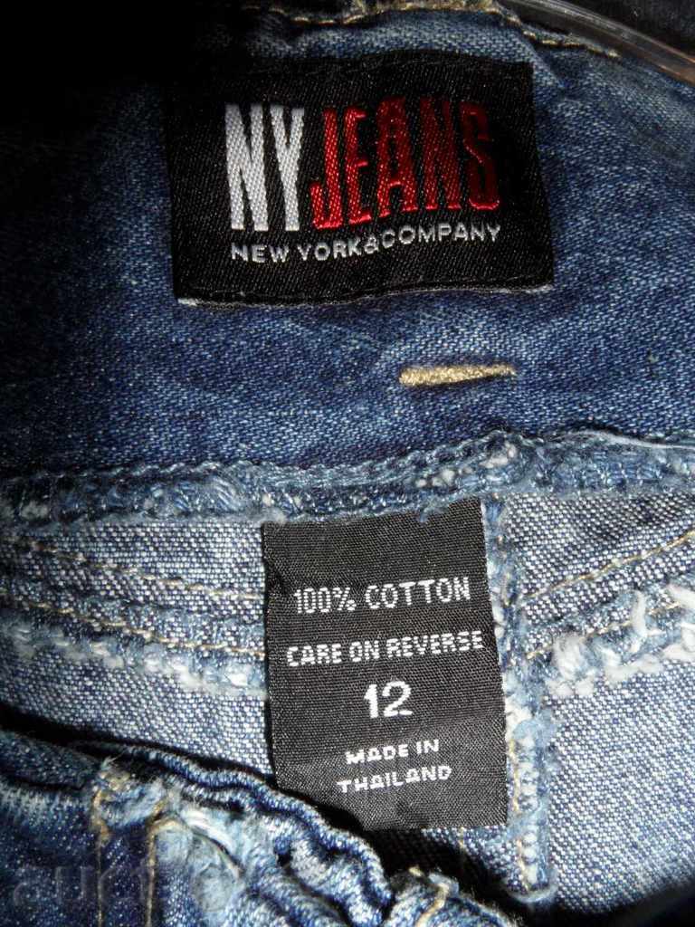 Licitație GREY JEWEL cu 2 buzunare în spate