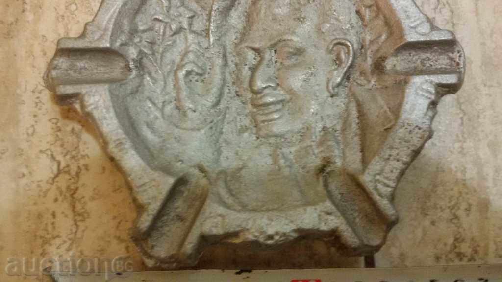 τασάκι ΠΕΡΙΟΔΟΣ SOC με τιμή 25.00 BGN | € 12.78 τασάκι ΠΕΡΙΟΔΟΣ SOC με τιμή 25.00 BGN | € 12.78