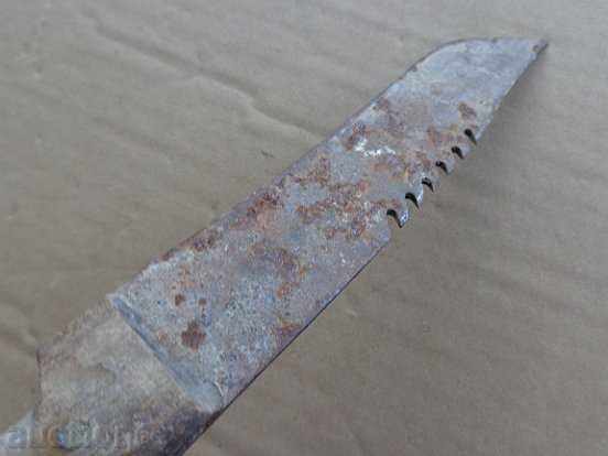 Delivery of An old knife, a karaoke, a dagger, a blade Delivery of An old knife, a karaoke, a dagger, a blade