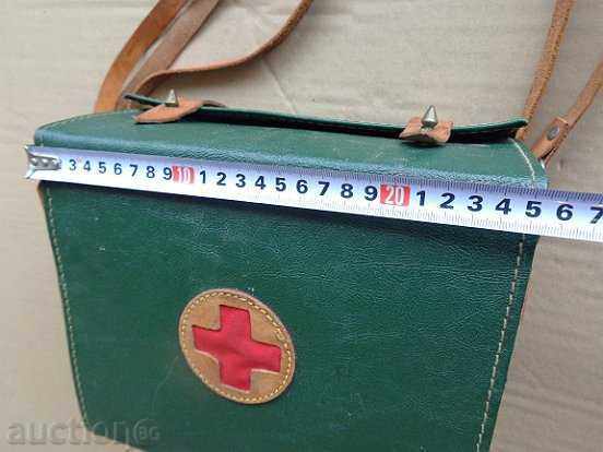 Medical bag of a medical instructor with price 45.00 BGN | € 23.01 Medical bag of a medical instructor with price 45.00 BGN | € 23.01
