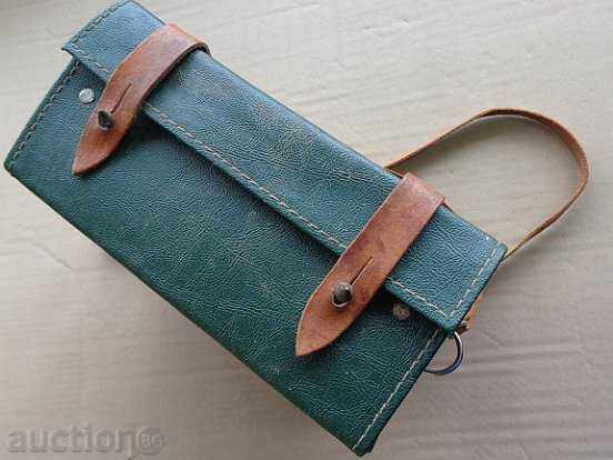 Medical bag of a medical instructor - 5 Medical bag of a medical instructor - 5