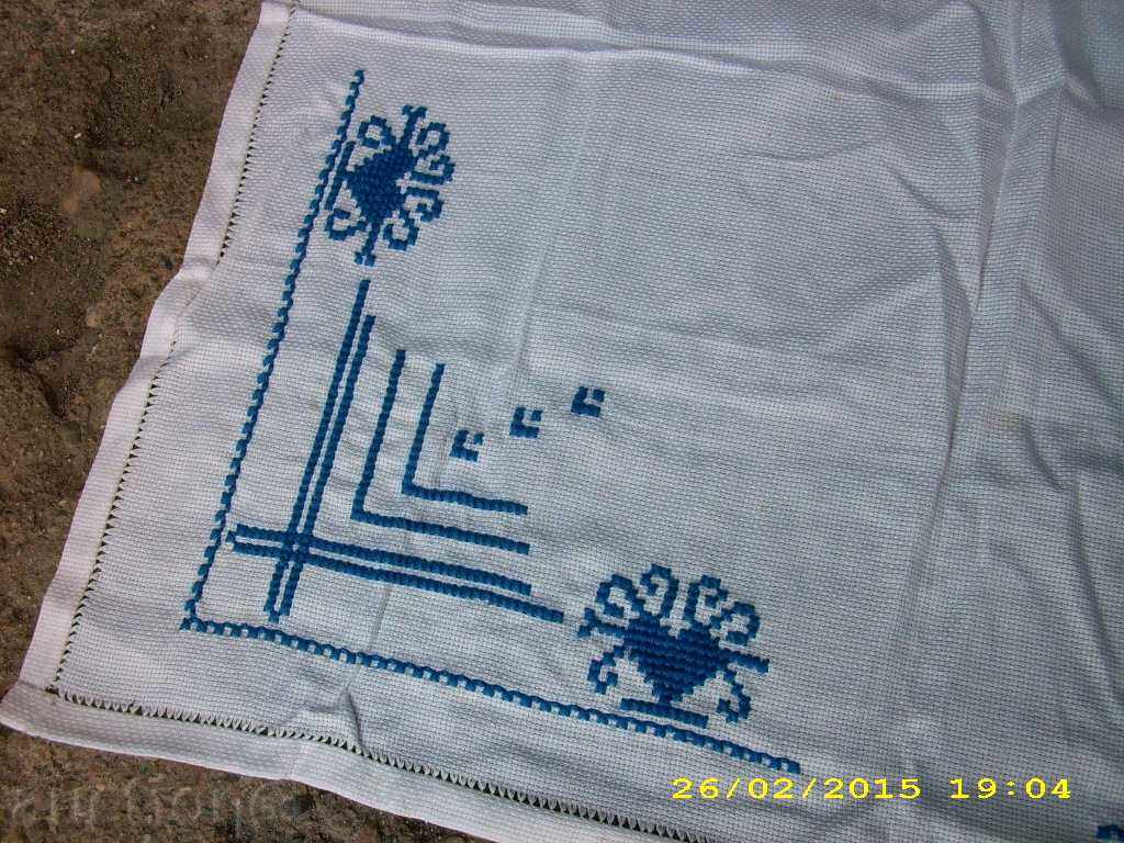 Delivery of OLD HAND-EYED BOX Delivery of OLD HAND-EYED BOX