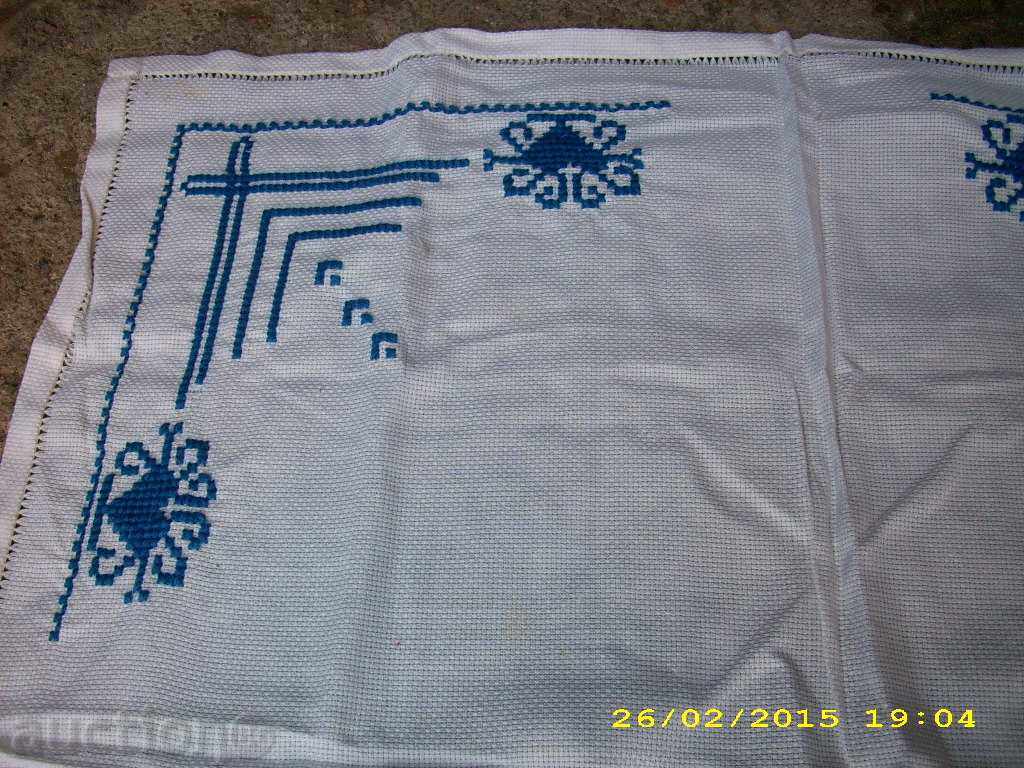 OLD HAND-EYED BOX - 5 OLD HAND-EYED BOX - 5