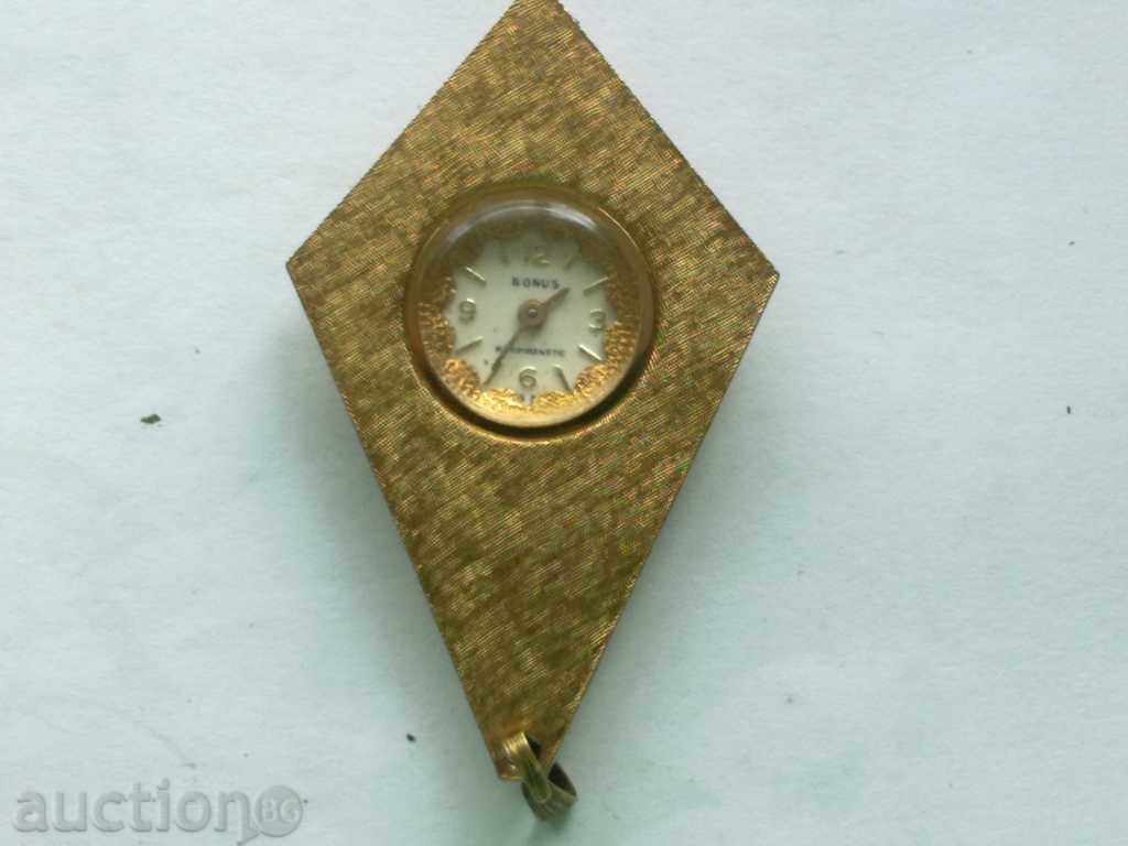 Gold plated pendant watch