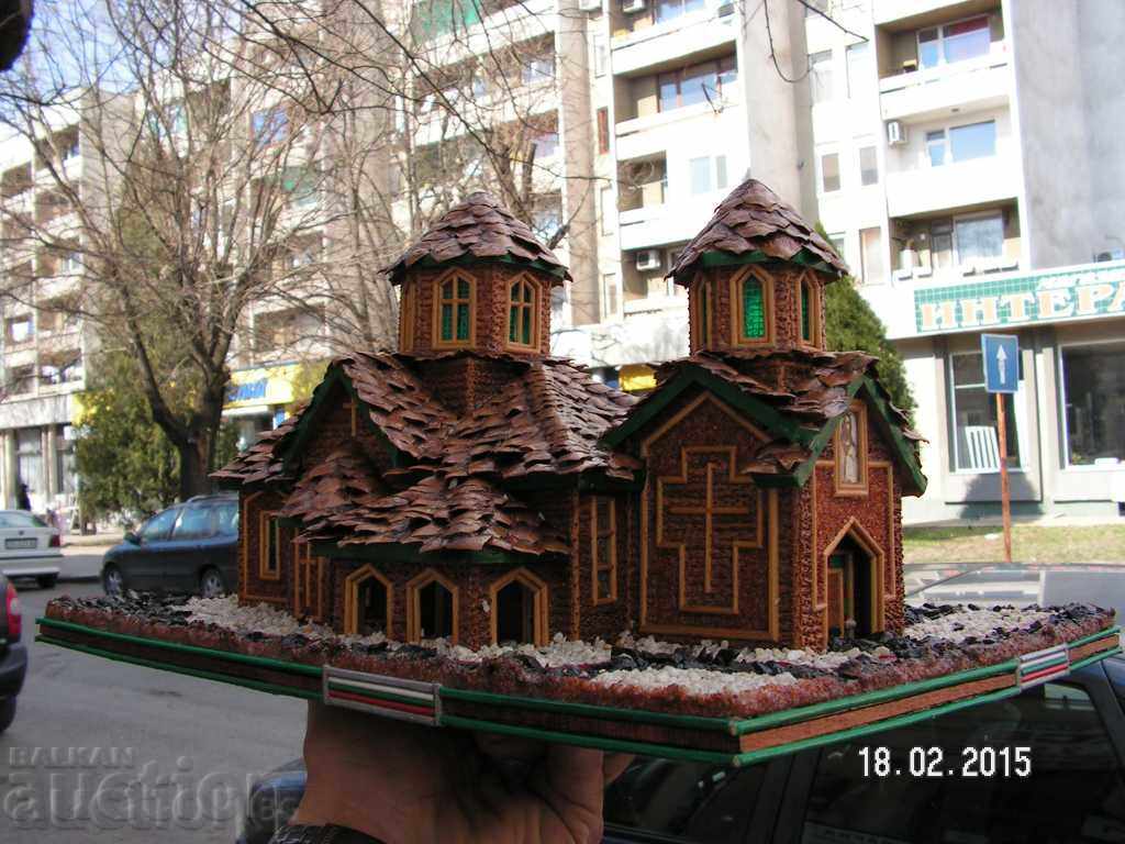 4855. BEAUTIFUL WOODEN CHURCH MODEL - 6