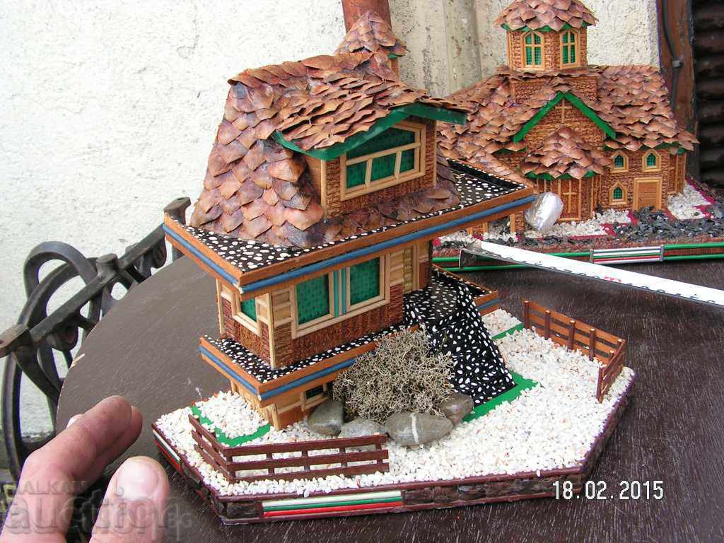 Auction  4857. BEAUTIFUL WOODEN HOUSE MODEL FULLY MANUFACTURING EES