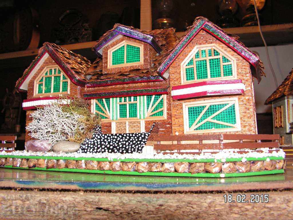 Auction 4859. BEAUTIFUL WOODEN HOUSE MODEL Auction 4859. BEAUTIFUL WOODEN HOUSE MODEL