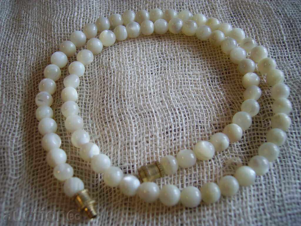 I sell a mother of pearl necklace with price 35.00 BGN | € 17.90 I sell a mother of pearl necklace with price 35.00 BGN | € 17.90