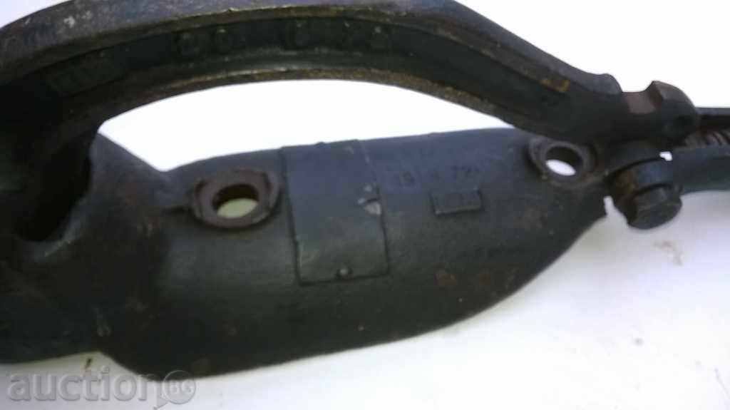 Old hitch for a light car with price 65.00 BGN | € 33.23 Old hitch for a light car with price 65.00 BGN | € 33.23