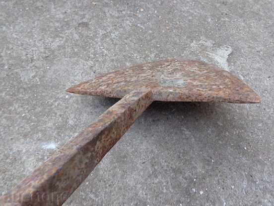 Lemish de la plug vechi forjat manual, chiryaslo, fier forjat cu preț 34.00 BGN | € 17.38