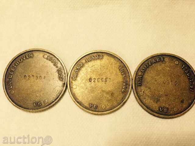 Лот лимитирани бронзови плакети с цена € 25.00 | 48.90 лв.