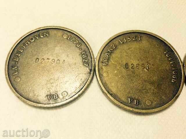 Auction  Lot limited bronze plaques