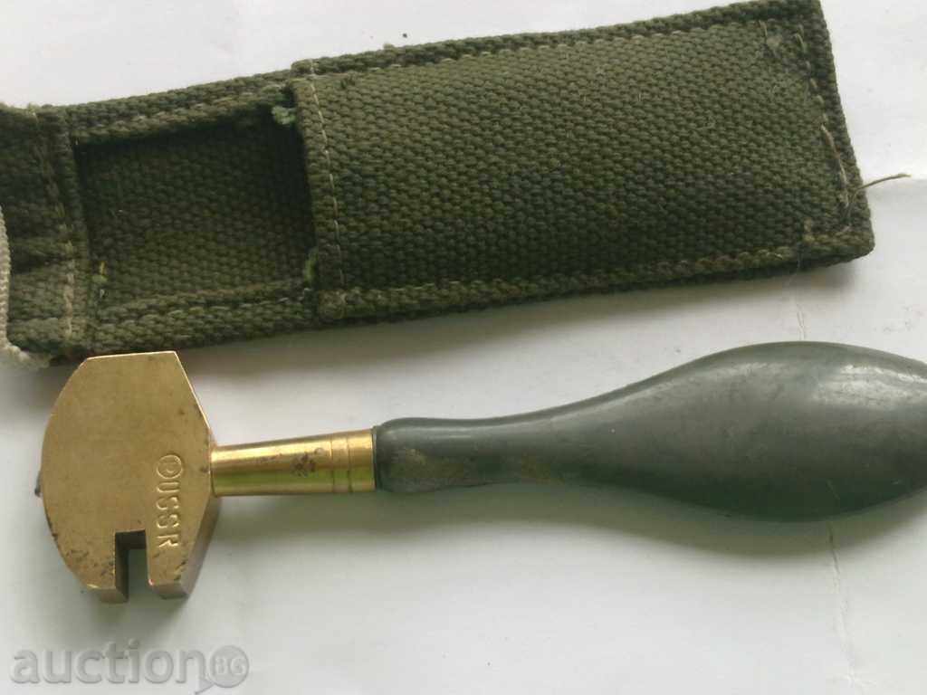 Auction Old Russian diamond with diamond Auction Old Russian diamond with diamond