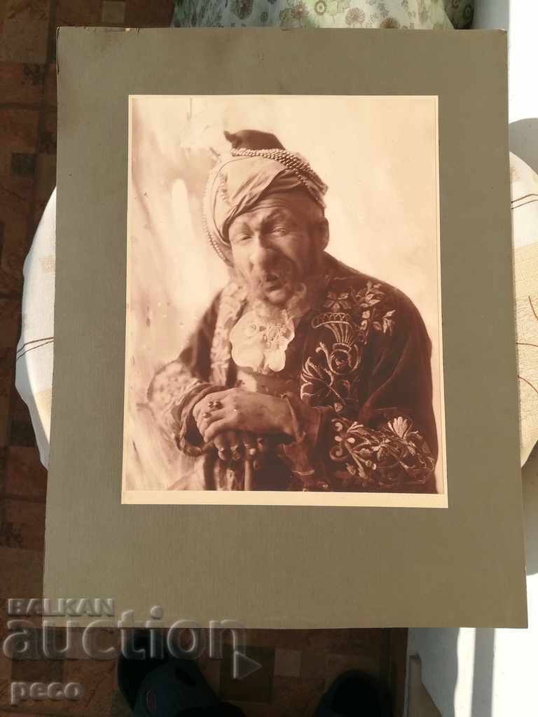 Assen Ruskov-operetta artist-30s with price 40.00 BGN | € 20.45 Assen Ruskov-operetta artist-30s with price 40.00 BGN | € 20.45