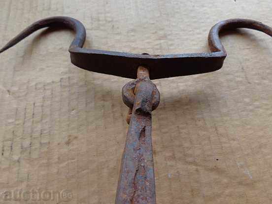 Forged buttock, hook, wrought iron - 7 Forged buttock, hook, wrought iron - 7