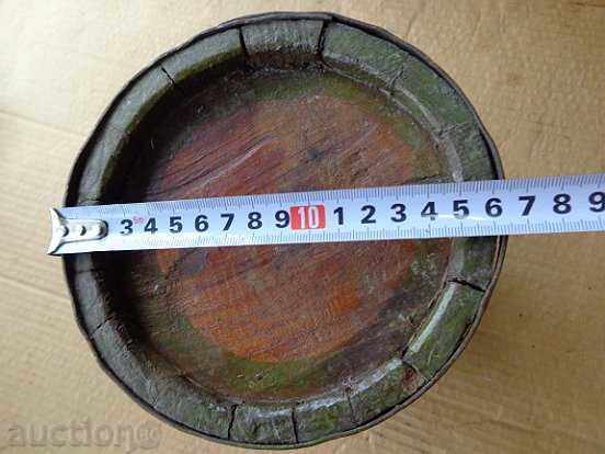 Auction Storm, barrel, wooden stick, wood Auction Storm, barrel, wooden stick, wood