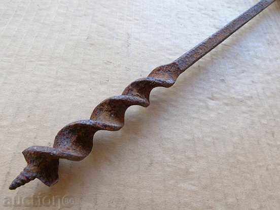 Auction  An old primitive crunch, a drill, a screwdriver