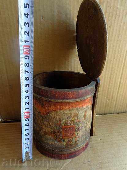 Very old spoon, salt, wood, mortar with price 39.00 BGN | € 19.94 Very old spoon, salt, wood, mortar with price 39.00 BGN | € 19.94