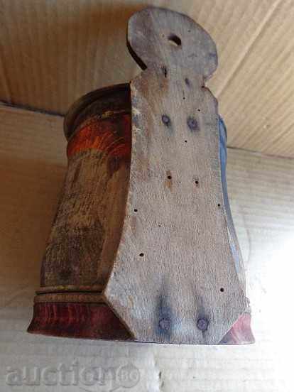 Delivery of Very old spoon, salt, wood, mortar Delivery of Very old spoon, salt, wood, mortar