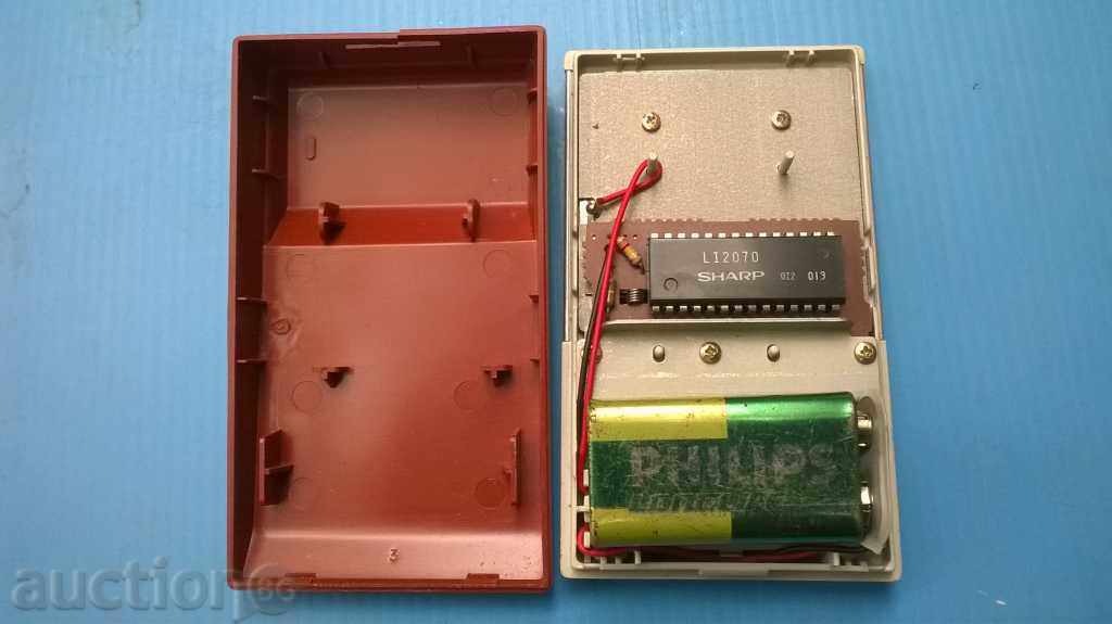 Old calculator SHARP EL-208 - 6 Old calculator SHARP EL-208 - 6