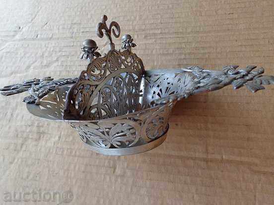 Delivery of Renaissance bonbonniera, silver, Sachan basket, dish, REDKAZ Delivery of Renaissance bonbonniera, silver, Sachan basket, dish, REDKAZ