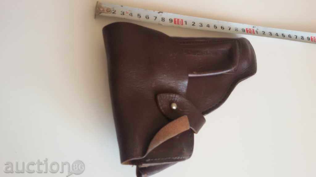 a leather old gun holster with price 25.00 BGN | € 12.78 a leather old gun holster with price 25.00 BGN | € 12.78