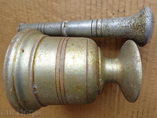 Auction Old aluminum mortar, hammer, mortar Auction Old aluminum mortar, hammer, mortar