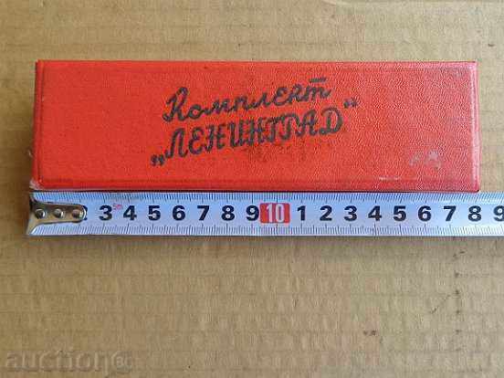 Delivery of Leningrad set, pen box, box Delivery of Leningrad set, pen box, box