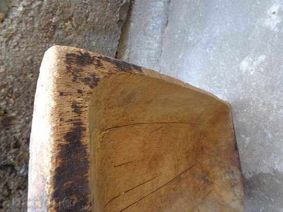 Auction Wooden trough, wooden, night, nights, troughs, trough maker Auction Wooden trough, wooden, night, nights, troughs, trough maker