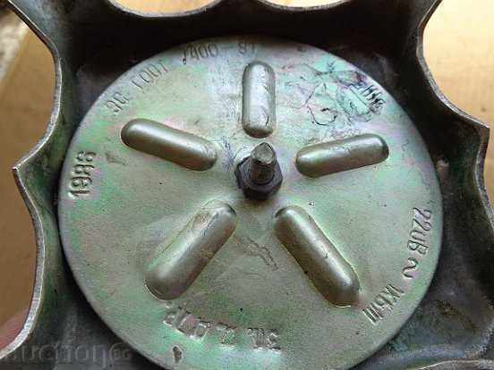 Delivery of Samovar from the 80s of the 20th century USSR, teapot, service Delivery of Samovar from the 80s of the 20th century USSR, teapot, service