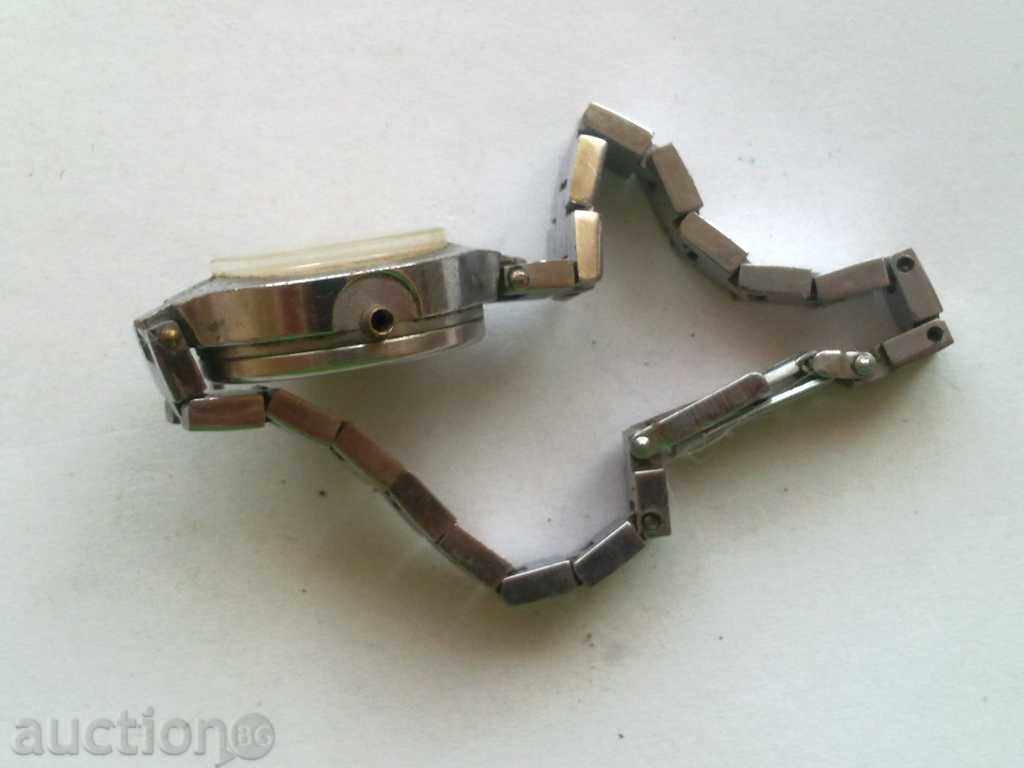 ρολόι Zarya με τιμή 5.00 BGN | € 2.56