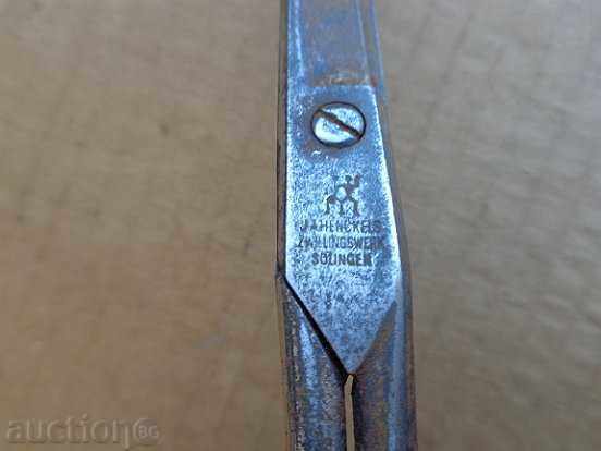 Scissors with price 25.00 BGN | € 12.78 Scissors with price 25.00 BGN | € 12.78