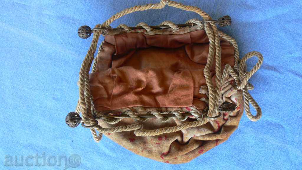 παλιά τσάντα με τιμή 30.00 BGN | € 15.34 παλιά τσάντα με τιμή 30.00 BGN | € 15.34