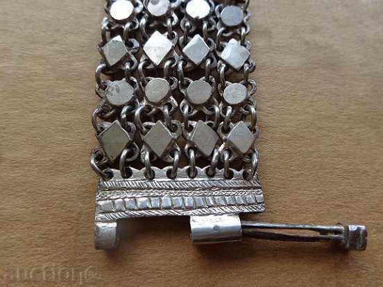 Auction Renaissance silver bracelet, jewelry, jewelry, necklace, ring Auction Renaissance silver bracelet, jewelry, jewelry, necklace, ring