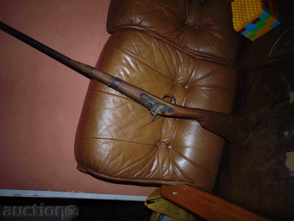 Auction old rare English capsular tower Auction old rare English capsular tower