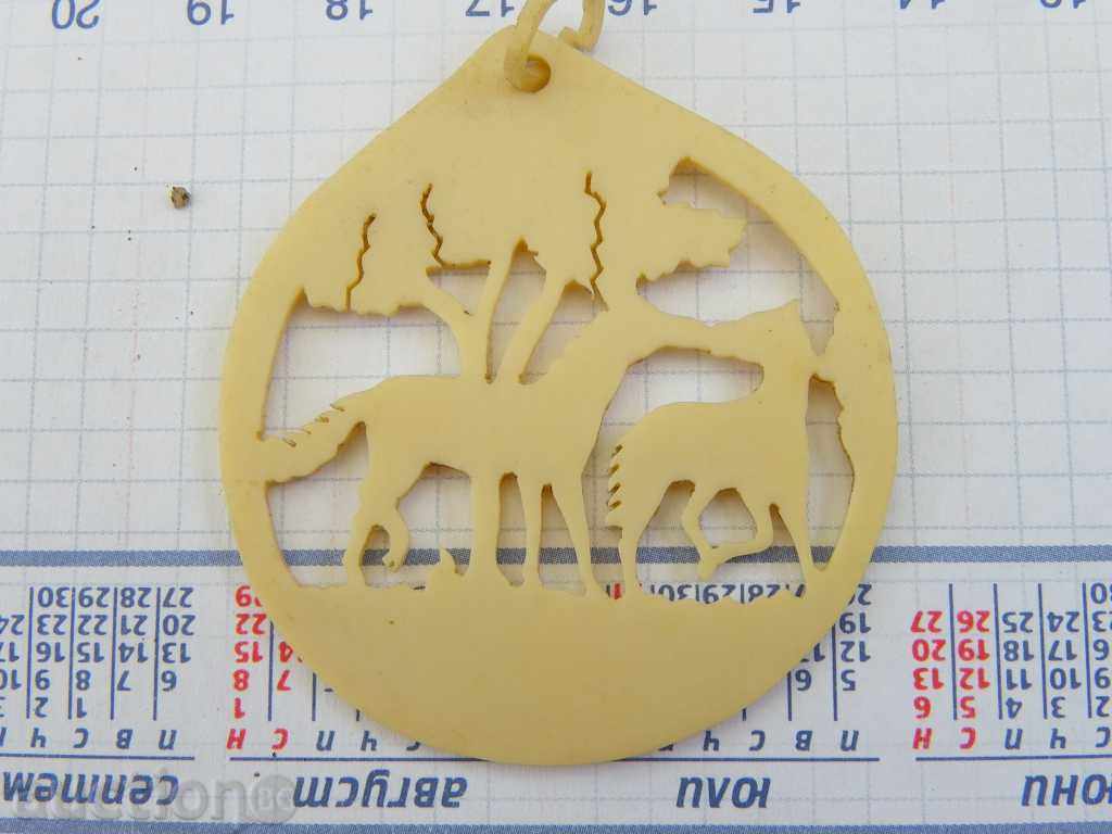 Silky ivory pendant with price 29.00 BGN | € 14.83 Silky ivory pendant with price 29.00 BGN | € 14.83