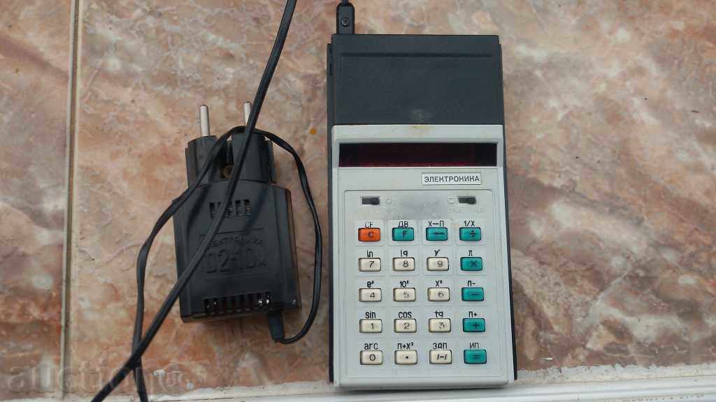 CALCULATOR - ELKA - STARA - RED - 6 CALCULATOR - ELKA - STARA - RED - 6