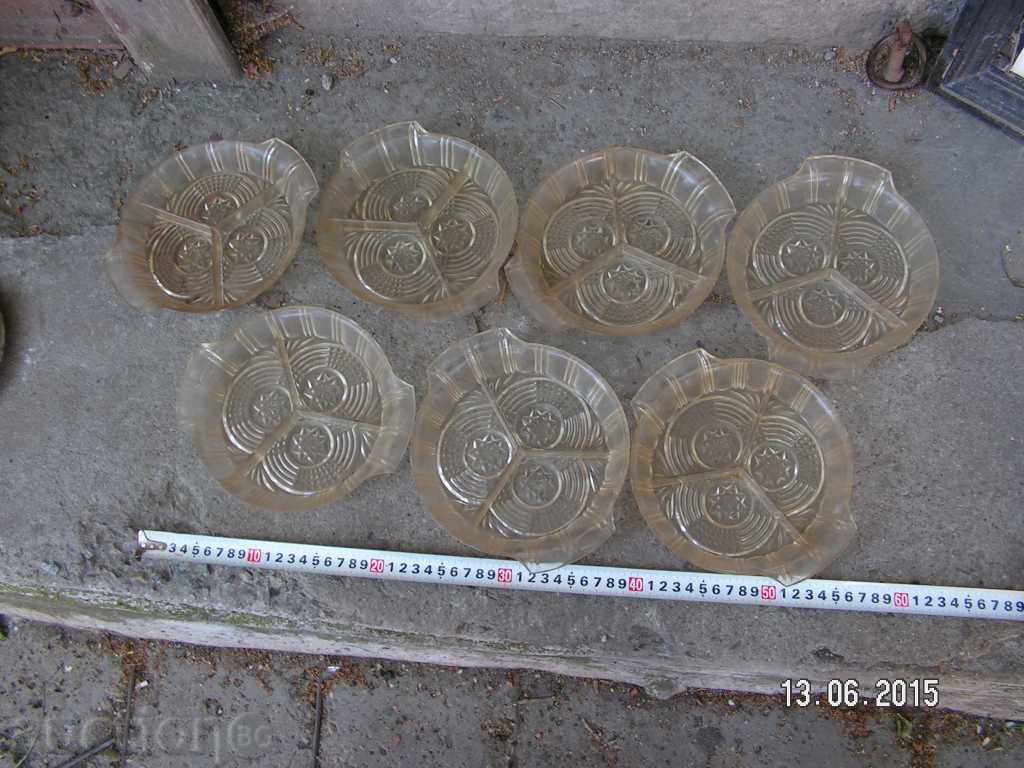 5344. STARA SERVICE CHINI TROYKA PLASTMASA BDS 1975 with price 9.00 BGN | € 4.60